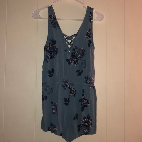 Kendall and Kylie Blue Romper - Picture 3 of 3